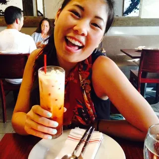 Laura Y.