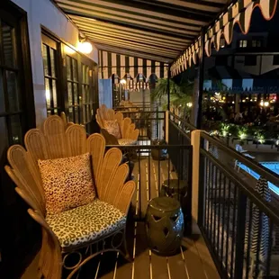 Poolside room with patio, heavenly