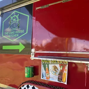 a red food truck