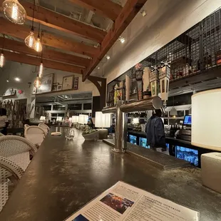 sushi and sashimi, interior