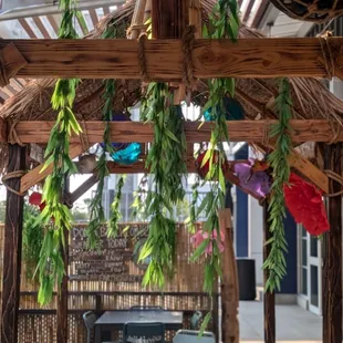 outside, ramen and noodles