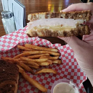 Inside Rachel Reuben