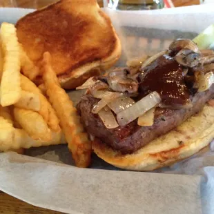 Steak sandwich