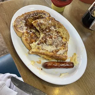 French Toast with Links