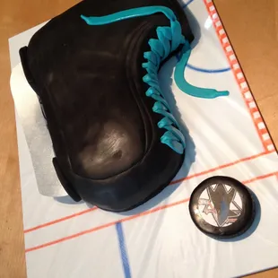Hockey skate cake