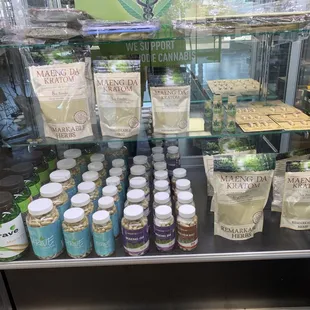 Kratom - Powder,caps and liquid shorts. (Different brands)