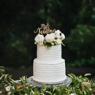 My dream wedding cake! And as delicious as it was pretty! Thank you, Krissie!