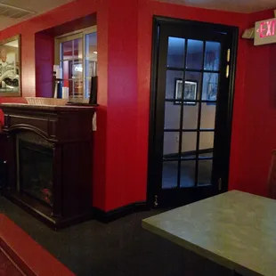 Entrance to dining room