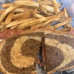 Ruben with Pub Fries