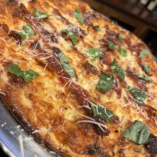 Bacon and white, tavern style (thinner crust)
