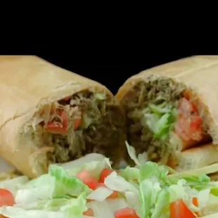Tripleta Sándwich: Seasoned ground beef, roast pork, chicken, lettuce, tomato, ketchup, mayo-ketchup, potato sticks