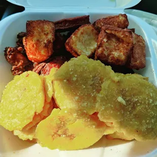 Fried plantains, longaniza, salami and fried cheese.