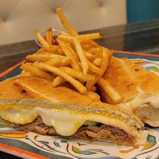 How can you resist this Cuban Sandwich?