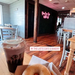 interior, donuts