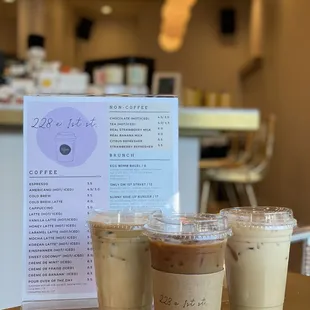 Vanilla latte, creme de mint, korean latte