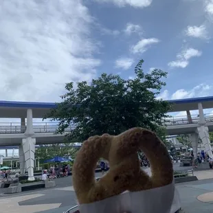 Cream cheese pretzel