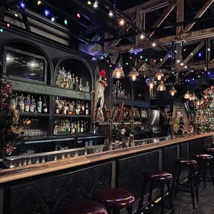 a bar decorated for christmas