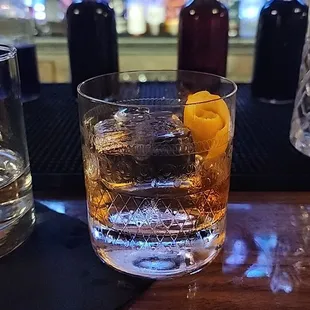 Old Maple Walnut (Seasonal)