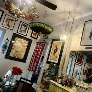 Decor