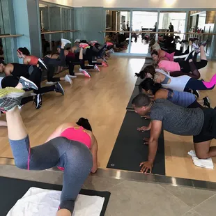 HIRT bootcamp - glute series