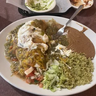 Chicken sopa pilla was good.