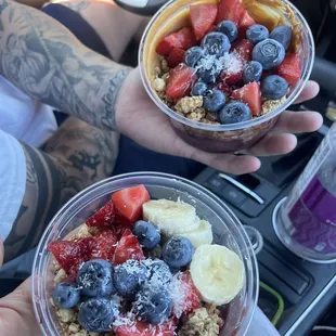 Peanut butter and regular açaí bowls