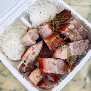 Lechon plate  IG: @fooddeclassified