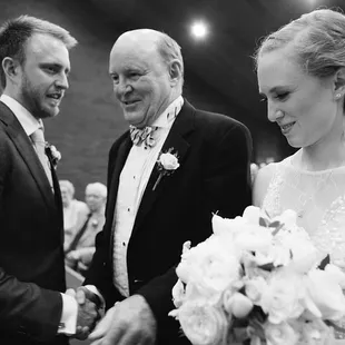 THE LEEKERS | Lincoln &amp; Omaha, NE Wedding Photographers