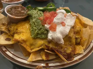 Tiny's Restaurant & Lounge