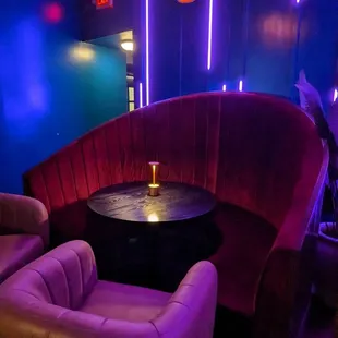 sushi and sashimi, interior