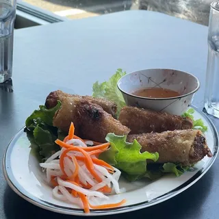 Deep Fried Egg Rolls Noodles