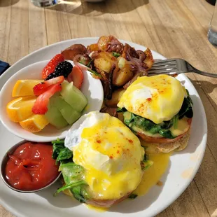 Eggs Benedict Florentine