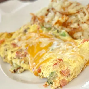 Bacado Omelette with Hash Browns