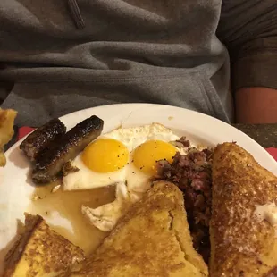 The Milwaukee express we add the corn beef hash