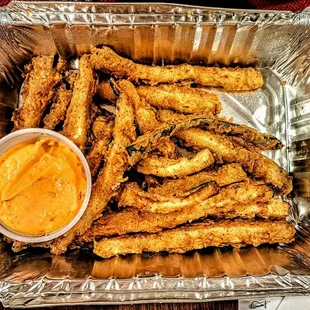Zucchini Fritti: Calabrian aioli. $9.00