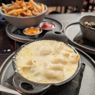 Cheddar Macaroni & Cheese