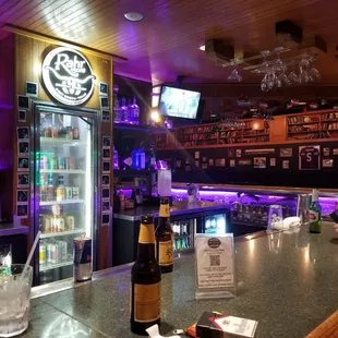 Right side of the bar top.