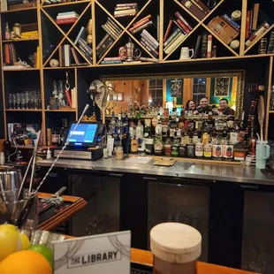 sushi and sashimi, interior
