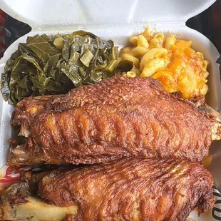 Turkey wings, collards and mac