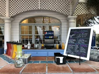 Silhouette Bartending