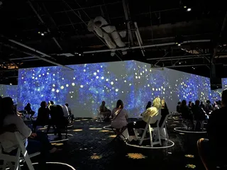 Immersive Van Gogh - Charlotte
