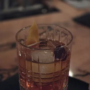 drink, oysters and mussels