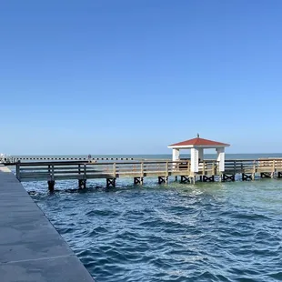 Pier