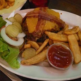 Whole 9 yards burger