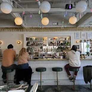 sushi and sashimi, interior