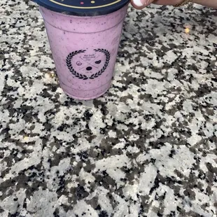 Berry smoothie (blueberry + Strawberries)