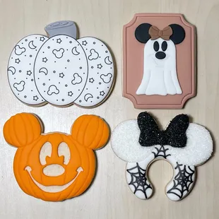 #2022 #glutenfree #cookie #mickey #halloween