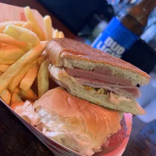 Muffuletta!!