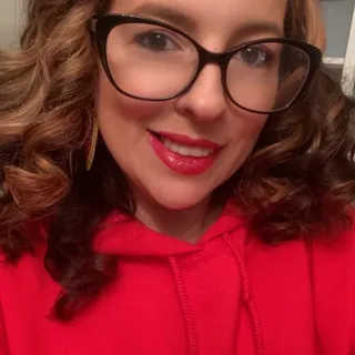 Stacy R.