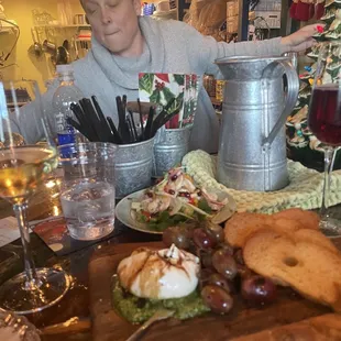 get there early if you wanna sit at the bar, only 4 seats. Lots of heaters outside.